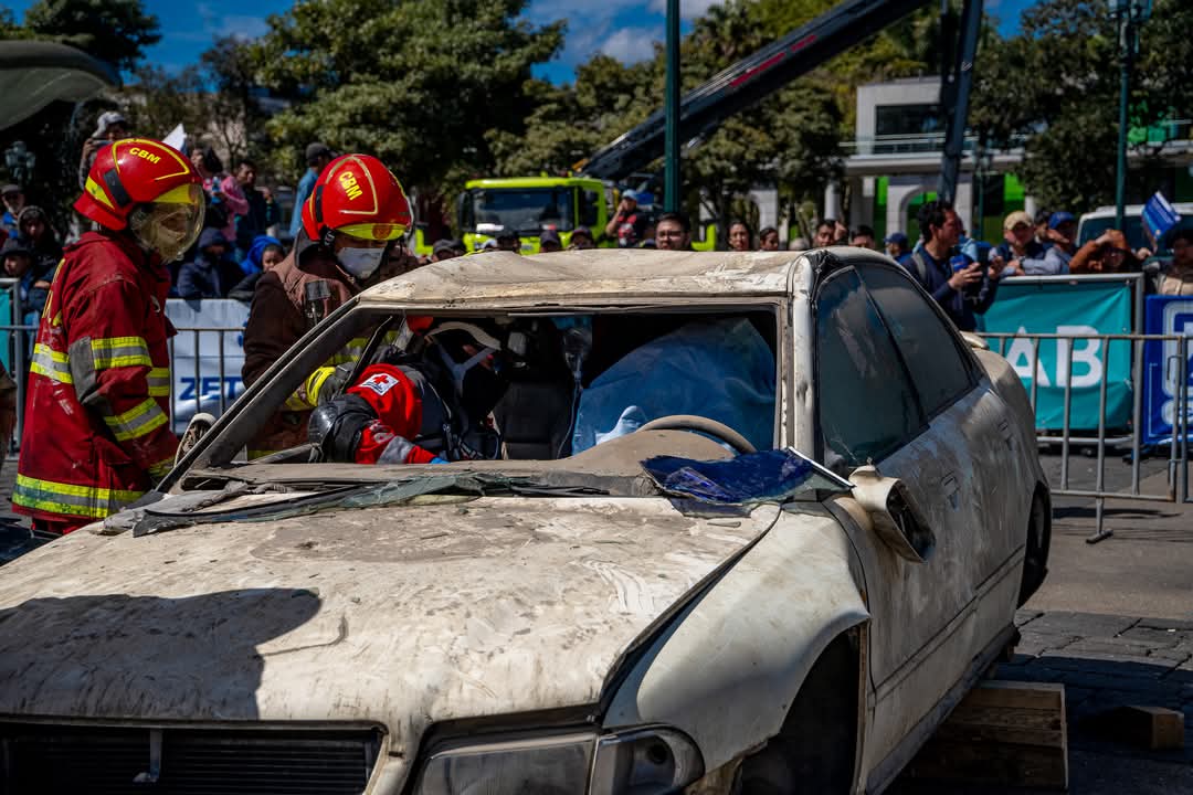 Hector Flores tweet media