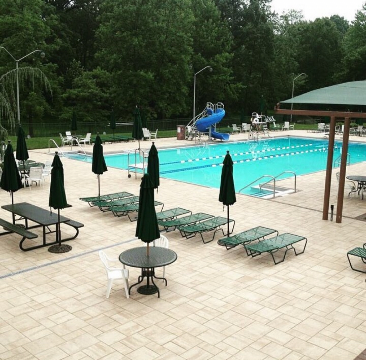 CambridgePavers's tweet image. We love seeing our pavers featured at this beautiful public pool! Cardi Landscape did an amazing job creating a durable, stylish, and functional space that enhances both safety and relaxation for all visitors. 🌿💦 #QualityPavers #CardiLandscape #PoolsidePerfection