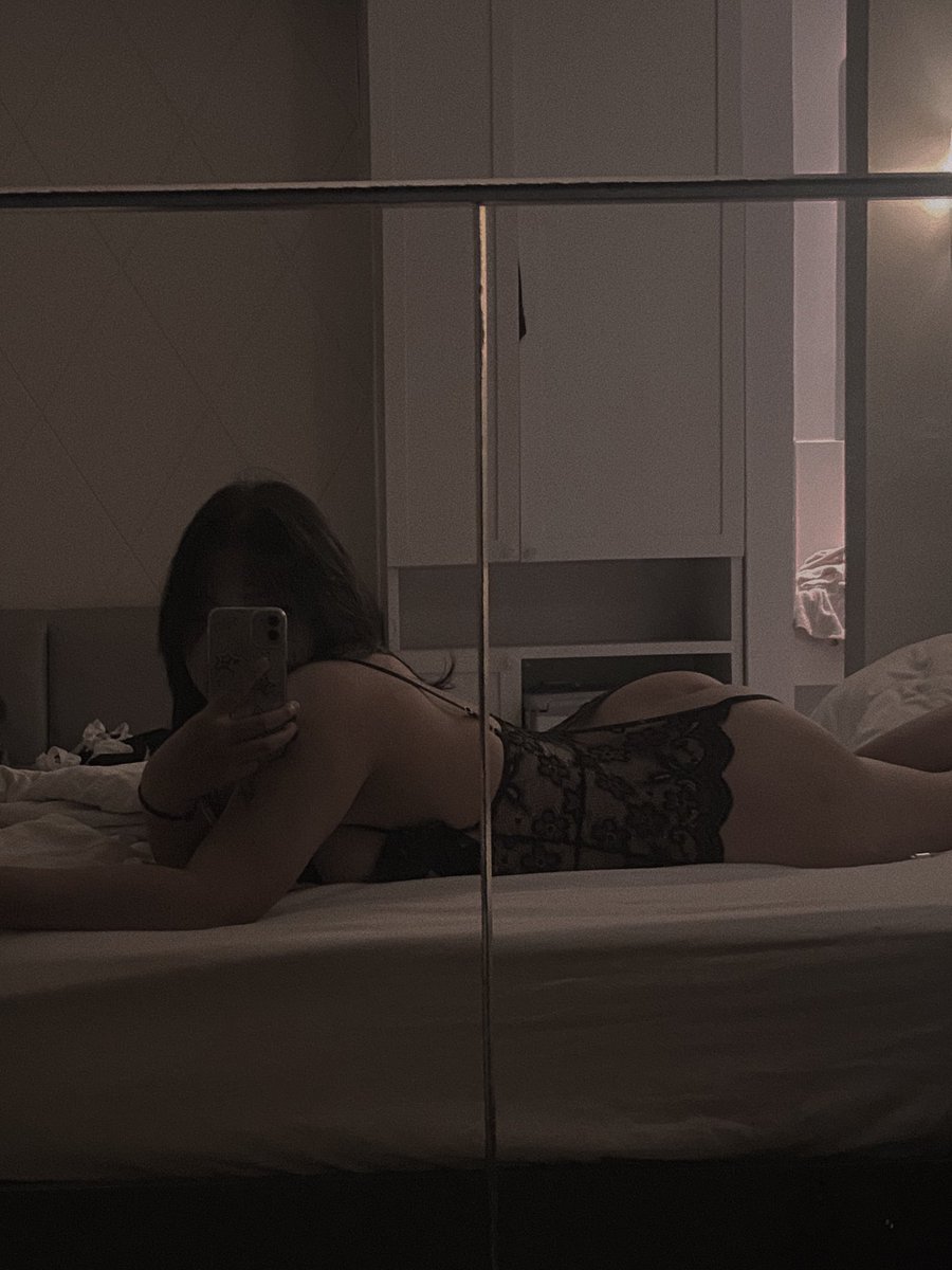 Stingdaudayne's tweet photo. Thôi bé không fake ảnh chị nữa nhé :)) https://t.co/5763HSV1Oq