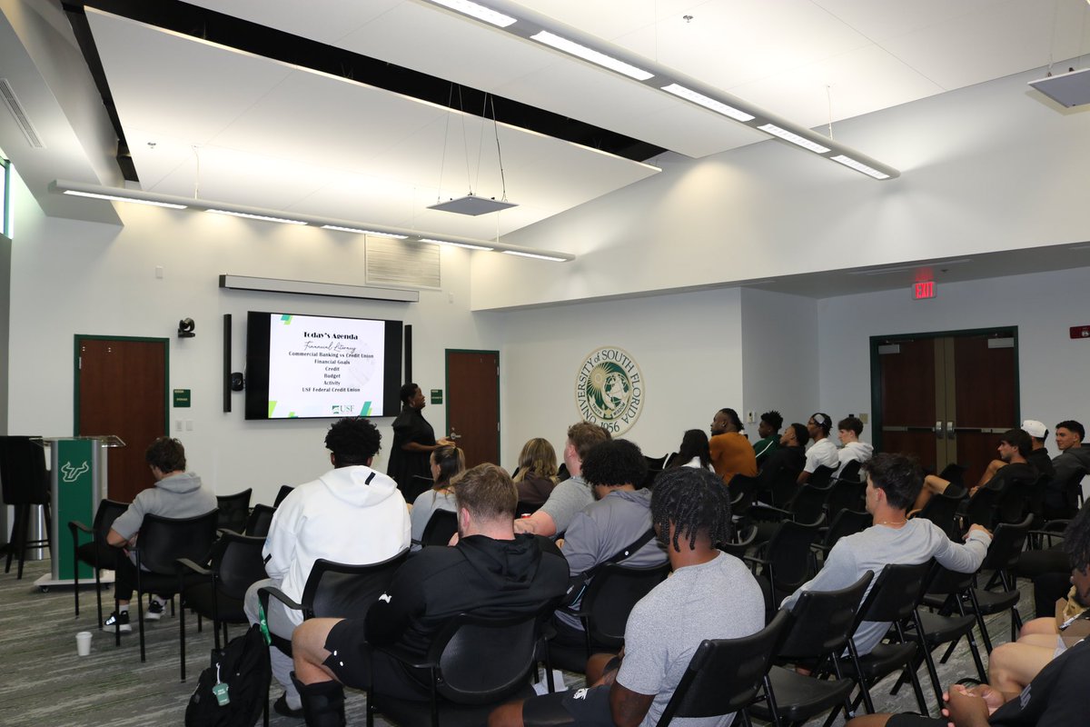 Welcome to BOO$T! 21 guest speakers throughout the week covering topics such as NIL, finances, entrepreneurship, branding, and more! 

With NIL, it’s more important than ever our student-athletes learn these key life skills so they can make the most of their time at USF! 🤘🏼
