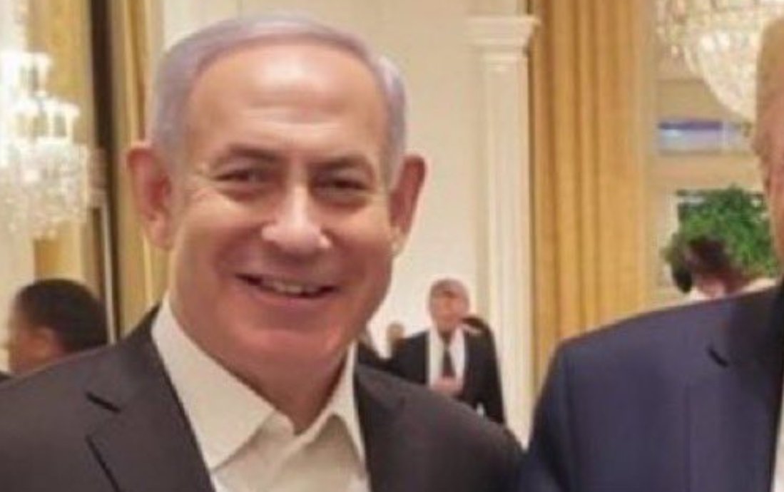 Shayan86's tweet photo. This widely shared image of Donald Trump, Elon Musk and Benjamin Netanyahu, which has also been shared by some news sources, is AI-generated and fake.
Among the sings of AI generation are distorted faces in the background and deformed fingers. https://t.co/5ax9jPXkkn