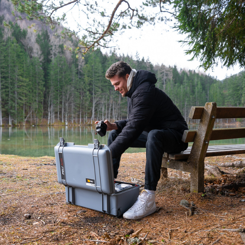 Peli_Products's tweet image. Attention photographers! 📸 Discover how to protect your minimal gear with lightweight, compact cases. Learn more about Peli Air and other solutions in our latest blog! 🚀🔗 blog.peli.com/best-solutions… 

#Photography #TravelLight #GearProtection #PeliCases #PeliAir