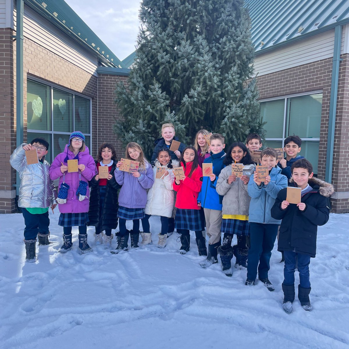 DCDSchool's tweet photo. After reading The Wonder You See by Joanna Gaines, Mrs. Charlton's third graders created “wonder journals” and went on a Wonder Walk to find all the wonders around them. #ExploreMore #Wonder #DCDSAcademics #DCDSFun @joannagaines https://t.co/G6vKCFnEQg