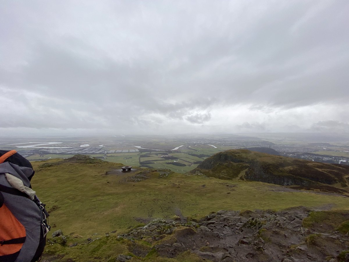 Miss Henderson tweet media