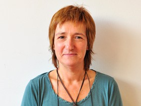 IQCC UdG (@iqccudg) on Twitter photo Prof. <a href="/aroglans/">Anna Roglans</a> is professor at IQCC #ExpertaUdG, <a href="/univgirona/">Universitat de Girona</a> <a href="/DIMOCAT_iqcc/">DiMoCaT_IQCC</a>. Her research program focuses on transition metal in organic synthesis. She is PI at IQCC and supervises two PhD students iqcc.udg.edu/portfolio/anna…
#11F #WomenInScience #WomeninChemistry #STEM Prof. <a href="/aroglans/">Anna Roglans</a> is professor at IQCC #ExpertaUdG, <a href="/univgirona/">Universitat de Girona</a> <a href="/DIMOCAT_iqcc/">DiMoCaT_IQCC</a>. Her research program focuses on transition metal in organic synthesis. She is PI at IQCC and supervises two PhD students iqcc.udg.edu/portfolio/anna…
#11F #WomenInScience #WomeninChemistry #STEM