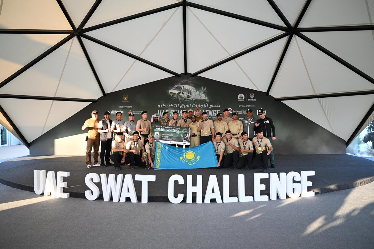 DubaiPoliceHQ's tweet photo. #News | Thrilling Showdown:
Three Teams Neck and Neck at UAE SWAT Challenge 2025
Details:
https://t.co/iWPLAz9C8N
#UAESWATChallenge
#SWATTeams https://t.co/H6QFOj51q8