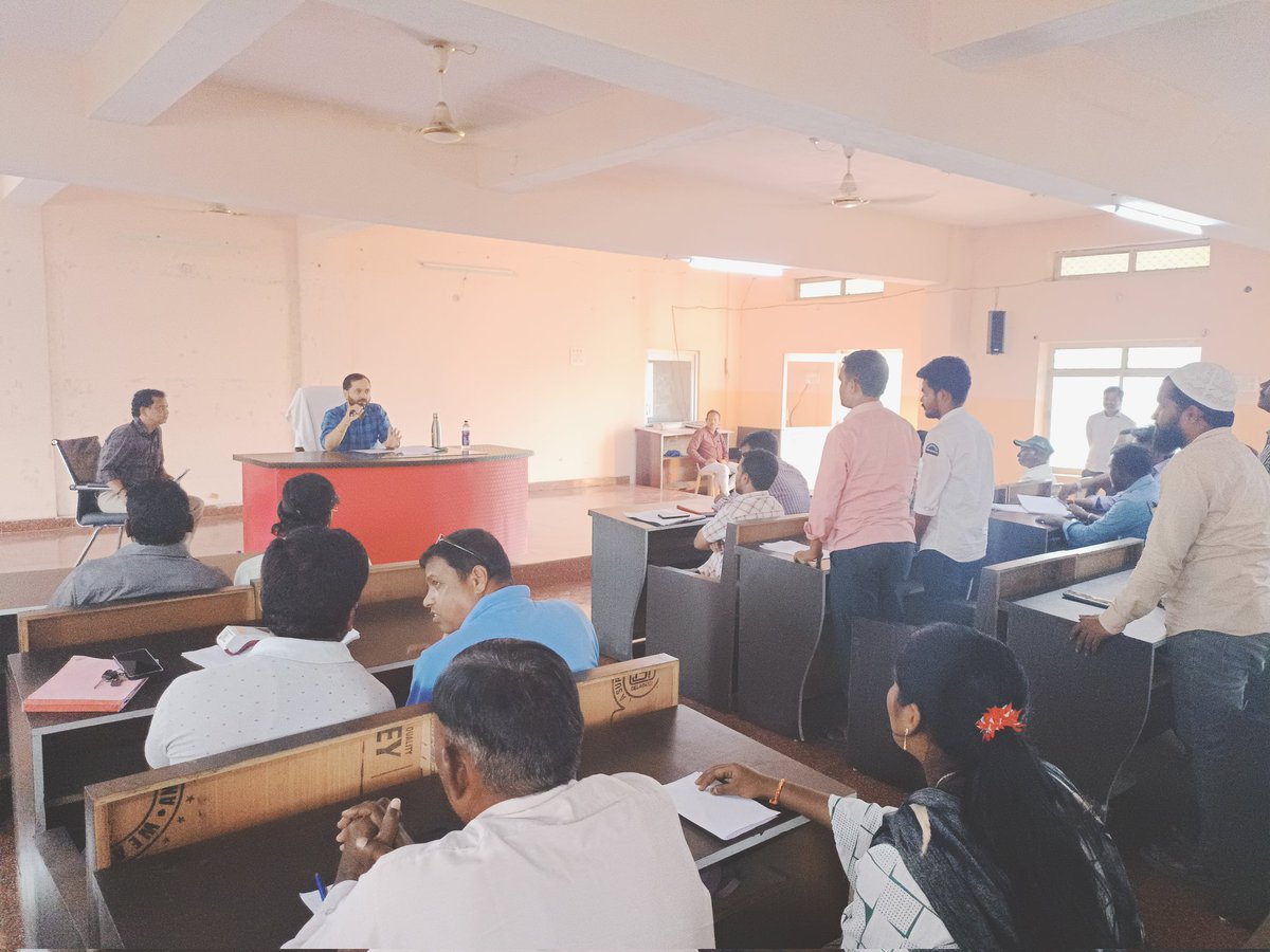 MC Kaghaznagar (@mc_kaghaznagar) on Twitter photo Today Review meeting taken on Property Tax collection by Special Officer && Additional collector (LB) Sri Deepak Tewari IAS Sir.Commissioner and other staff were present <a href="/cdmatelangana/">C&DMA</a> <a href="/Collector_KB/">Collector Kumuram Bheem Asifabad</a> <a href="/aclb_kb/">Additional Collector Kumuram Bheem Asifabad</a> Today Review meeting taken on Property Tax collection by Special Officer && Additional collector (LB) Sri Deepak Tewari IAS Sir.Commissioner and other staff were present <a href="/cdmatelangana/">C&DMA</a> <a href="/Collector_KB/">Collector Kumuram Bheem Asifabad</a> <a href="/aclb_kb/">Additional Collector Kumuram Bheem Asifabad</a>