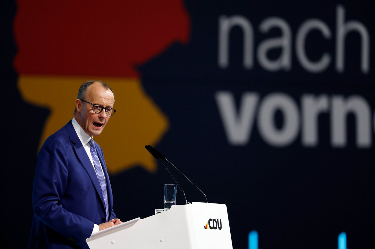 phoenix (@phoenix_de) on Twitter photo #phoenixRunde heute: Punktsieg oder Eigentor - Wohin steuert #Merz die #CDU?
<a href="/AnkePlaettner/">Anke Plättner</a> diskutiert mit:
Meinungsforscher Klaus-Peter Schöppner
Politologin <a href="/andrearoemmele/">@andrearoemmele@social.anoxinon.de</a> <a href="/thehertieschool/">Hertie School</a>
<a href="/SabineamOrde/">Sabine am Orde</a> <a href="/tazgezwitscher/">taz</a>
Autor <a href="/johannesboie/">Johannes Boie</a>
📲19:00📺22:15 #BTW2025 #phoenixRunde heute: Punktsieg oder Eigentor - Wohin steuert #Merz die #CDU?
<a href="/AnkePlaettner/">Anke Plättner</a> diskutiert mit:
Meinungsforscher Klaus-Peter Schöppner
Politologin <a href="/andrearoemmele/">@andrearoemmele@social.anoxinon.de</a> <a href="/thehertieschool/">Hertie School</a>
<a href="/SabineamOrde/">Sabine am Orde</a> <a href="/tazgezwitscher/">taz</a>
Autor <a href="/johannesboie/">Johannes Boie</a>
📲19:00📺22:15 #BTW2025