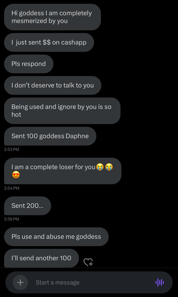 daphiedoll's tweet photo. bro sent $600 and i haven’t even acknowledged him yet. should i? https://t.co/rhHdYo5hdq