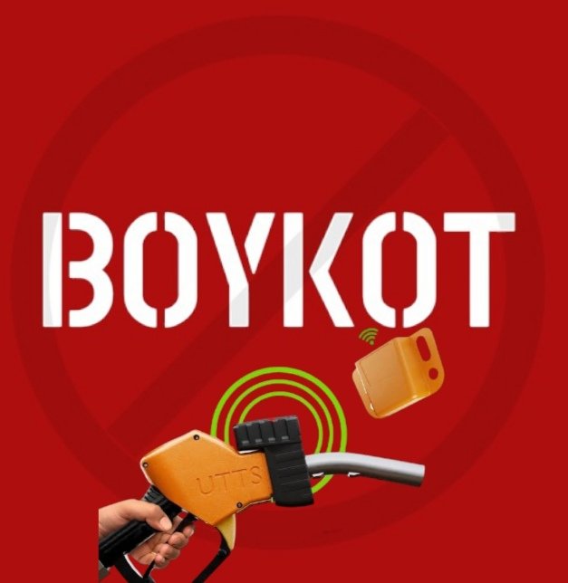 Bir tüccar 8,5 TL ye mal edilen ürünü  2700 TL ye satiyorsa,
Burda ticarette vicdanda yok demektir.
Bu dayatmayı kabullenirsek,
Bize herşey mustehak demektir.
#uttsboykot