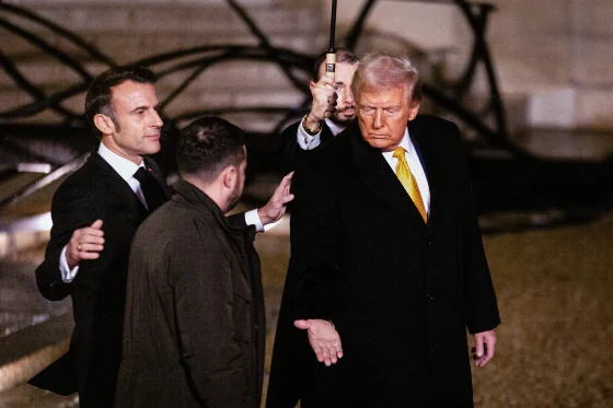 nbcnews.com/news/world/tru…

Trump says he will continue funding Ukraine’s war effort — but he wants something rare in return
The president appears to have adopted a proposal first made last year that offers “strategic partners” such as the U.S. special access to Ukraine's glut of