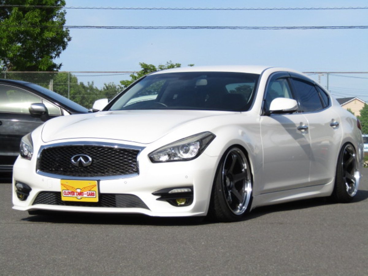 imnotshingshing's tweet photo. #今の車を所有すると決めた1番の理由を手短に言う

大排気量セダンの
isf、フーガtypeS、マークX GR Sportsでずっと悩んでたときに
この画像で一目惚れしたから😍 https://t.co/nUh2g6s0v1