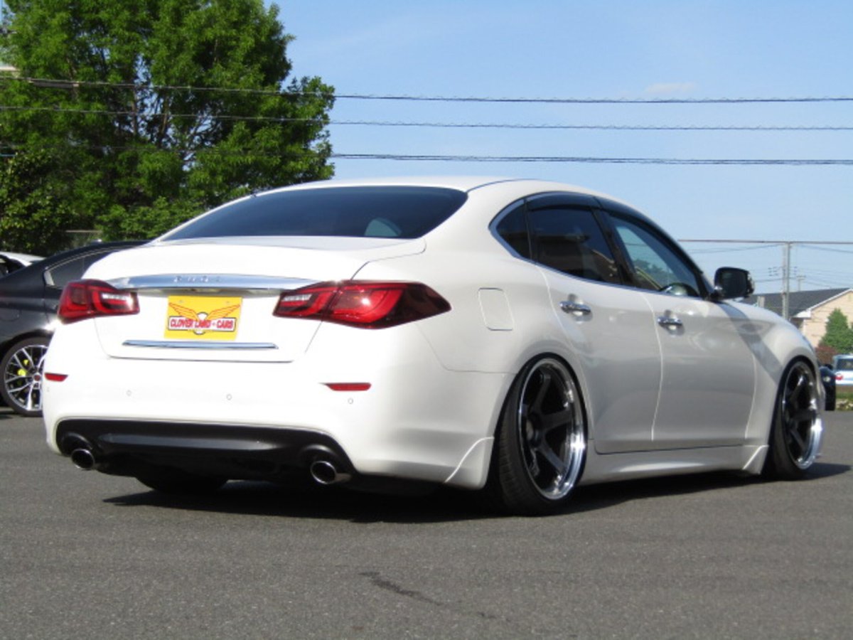 imnotshingshing's tweet photo. #今の車を所有すると決めた1番の理由を手短に言う

大排気量セダンの
isf、フーガtypeS、マークX GR Sportsでずっと悩んでたときに
この画像で一目惚れしたから😍 https://t.co/nUh2g6s0v1