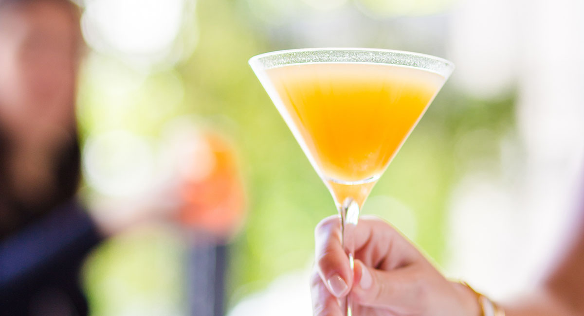 Say cheers to a month of almost sobriety with Sommelier Jane Staples – <a href="/bellovinoj/">Jane Staples</a> – recommendations for a 'dry-ish' February! 👉 bit.ly/42G4Auh

#lowandno #moderation #lowalcohol #dryjanuary #winechoices