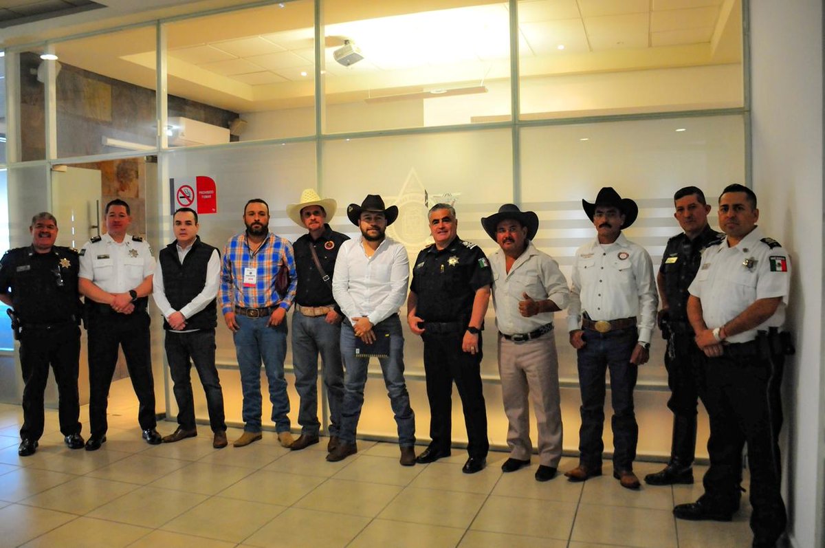 SE LLEVA A CABO PRIMERA REUNIÓN DE TRABAJO CON LA ASOCIACIÓN DE CABALGANTES DEL ESTADO DE AGUASCALIENTES PARA LA COORDINACIÓN DE LA PRÓXIMA “CABALGATA DE LA FERIA NACIONAL DE SAN MARCOS 2025”.
Mayor información: facebook.com/share/1BWfgVuc…