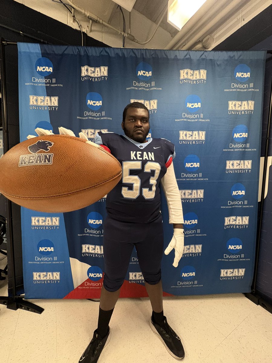 Thank you for a great visit <a href="/CoachGarrett53/">🔥⬆️ Dan Garrett ✊🏻💪🏼</a> <a href="/CoachEvanDurand/">Evan Durand</a> <a href="/KUFootball212/">Kean University Football</a> <a href="/KeanUniversity/">Kean University</a>