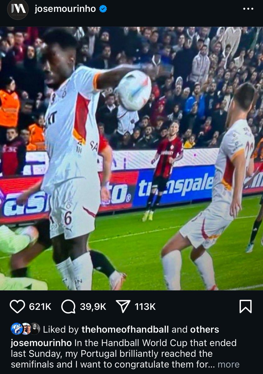José Mourinho with an interesting shoutout to the Portuguese national team😅
#handball
