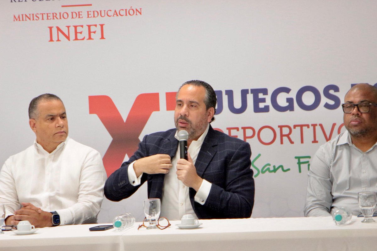 ARenLosDeportes's tweet photo. Reunion con las federaciones deportivas de las disciplinas que están participando en los próximos Juegos Escolares, San Fco de Macorís 2025. https://t.co/7kPIlbyK1R