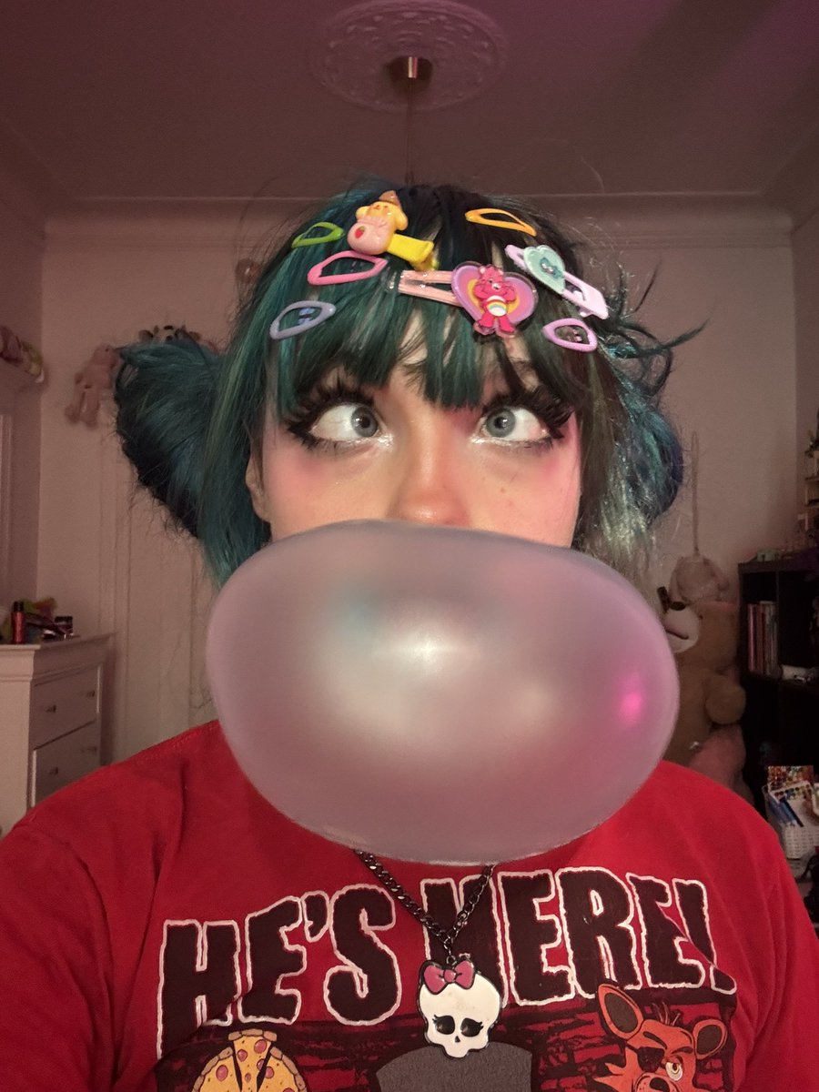 ditz⋆˚꩜ !!🌈🍔 tweet media