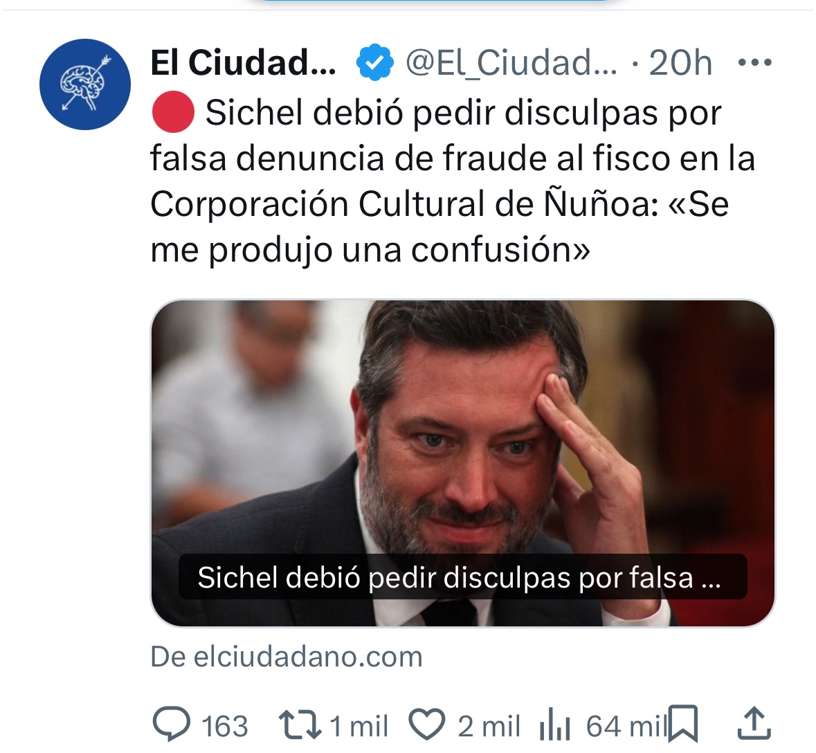 sebastiansichel's tweet photo. La agenda de "medios" como El Ciudadano es absurda. Hoy tratan de funar a alguien que fue mencionado en una causa de hace cuatro años, sin que exista ninguna acusación en su contra.

Conozco a muchas otras personas que han sido mencionadas en causas judiciales: el Presidente Boric por acoso; la ministra Fernández por la compra de una casa...y así podría seguir hasta el infinito. ¿Se entiende lo absurdo?

No permitiremos más ni la cancelación ni la funa, que intoxican el debate público.