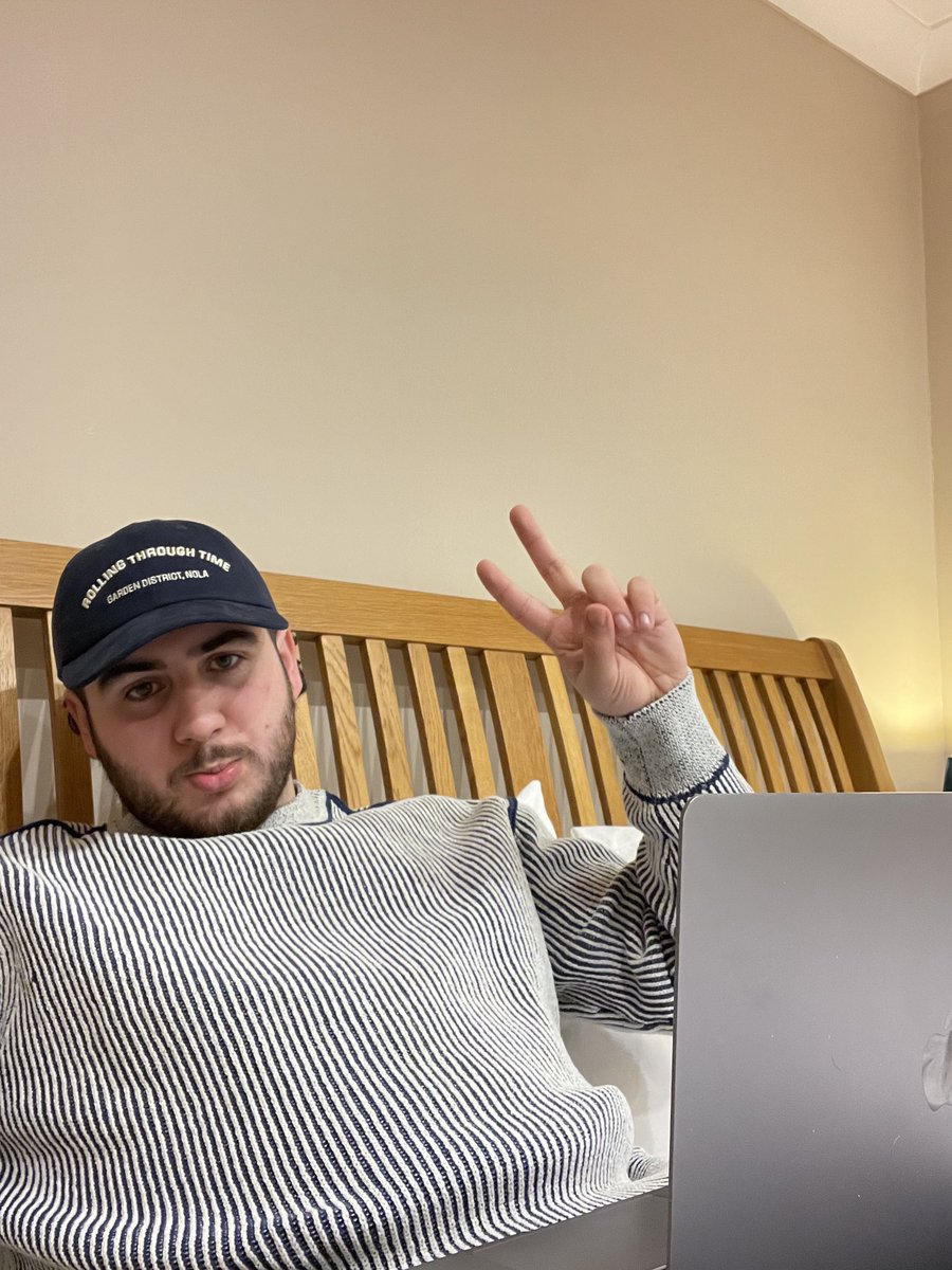 LewisBone_'s tweet image. Documenting my journey started Today. Cannot wait to look back in 10 years when I have freedom, money and health. To see all my failures and how I overcame them to become successful.  
This is to Future Lewis. You WILL do it.
🔝😆