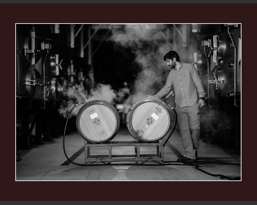 BobMc's tweet photo. Here are my images in the latest issue of 65 Degrees Magazine featuring Festival Napa Valley, Del Dotto, Bella Union, Whitehall Lane, Hill Family, and Rebellium Wines. https://t.co/0T5XMt1bft