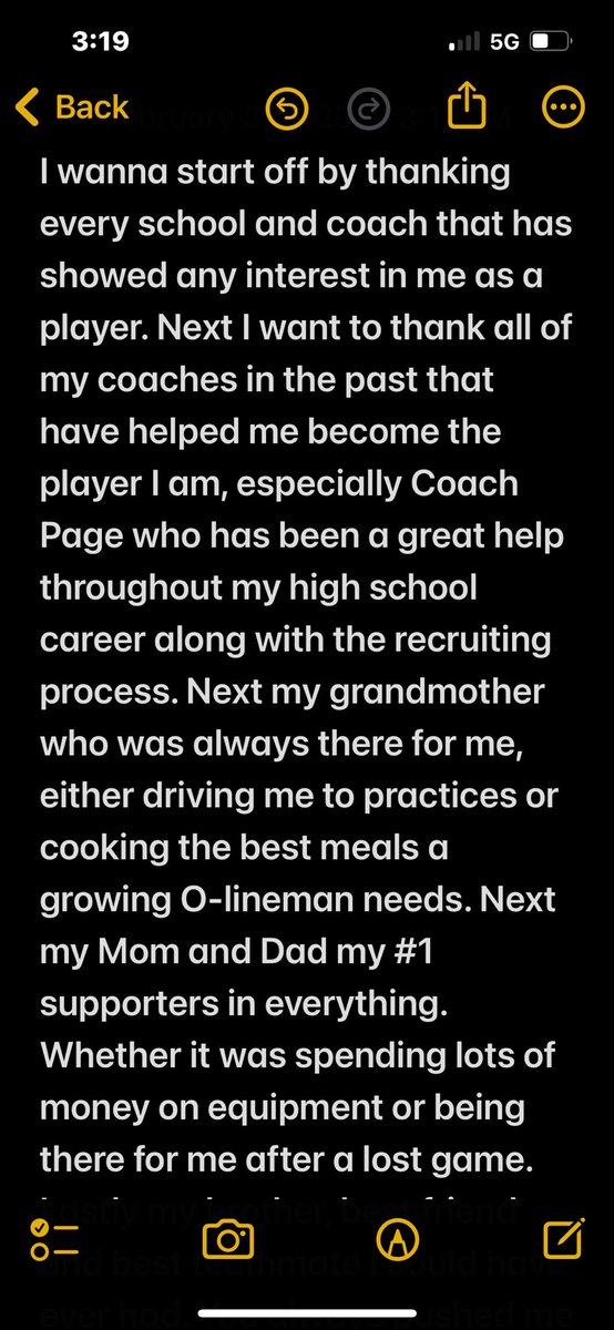 TravisWells2025's tweet photo. After a great official visit this past weekend I am happy to announce my commitment to Assumption University! 
@AssumptionFB 
@CoachMcKenzie17 
@KASHDEFENSE 
@CoachPage12 https://t.co/wPz7tzQfhS