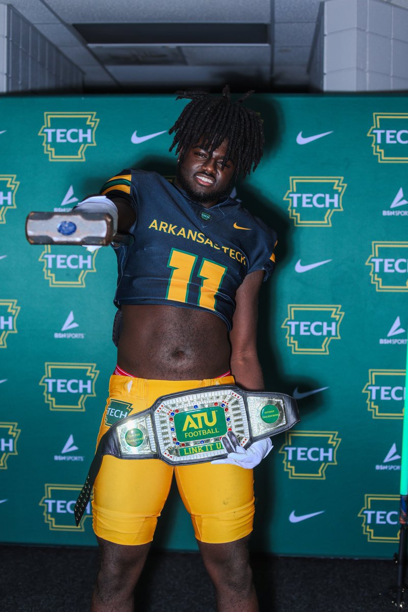 Kennethyates42's tweet image. After taking to @RoyThompsonFB I will be committing to @ATUFootball 1000% Committed 🟡🟢#LetsWork 💪🏿💪🏿