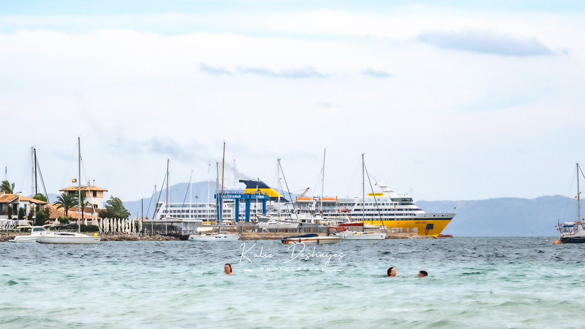 Mega Express, Corsica Ferries, Alcúdia, Mallorca 
<a href="/PortsdeBalears/">Ports de Balears</a>