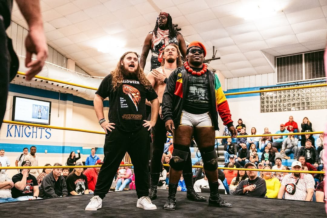 SugarDunkerton's tweet photo. Tell your kids this was The Suicide Squad. 

🙏🏿🙏🏻🙏🏿🙏🏻
#GoodHandUP
📸 IG: Mister.Watkins https://t.co/R114rmdHsJ