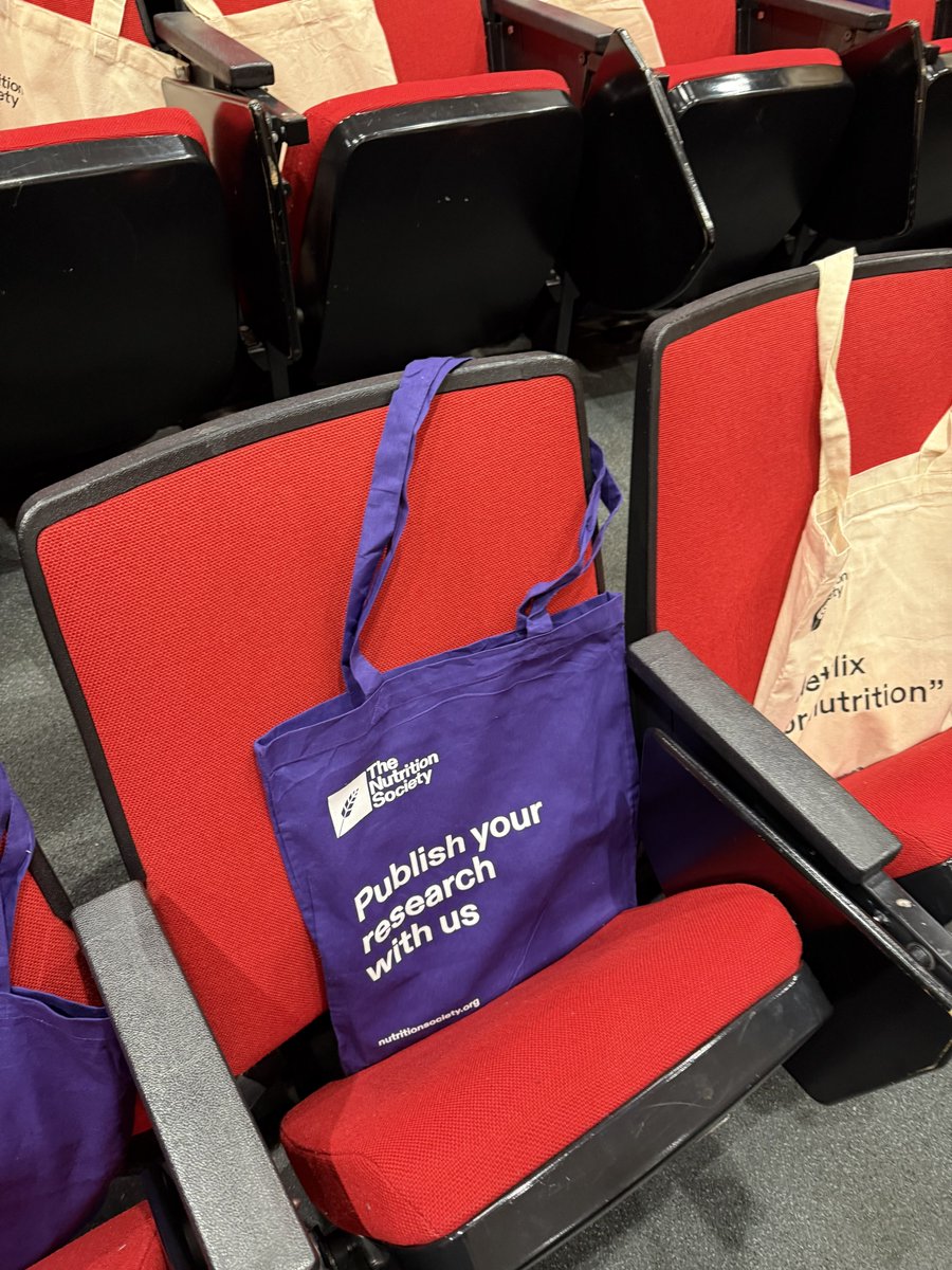 Just attended the Nutrition Society’s Careers Event a fantastic opportunity to gain insights from top experts in nutrition! From inspiring career advice to networking with professionals, this event was truly insightful🤩
Huge thanks to The Nutrition Society for organizing this!🩷