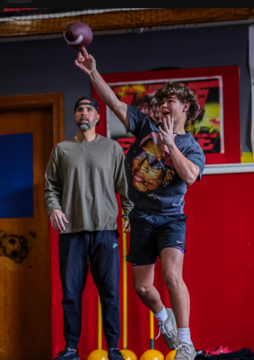 Thank you to Coach Runco for helping me get better this offseason. <a href="/QBelite19/">Runco Elite QB</a> <a href="/ArcangeliCoach/">Ryan Arcangeli</a> <a href="/CometsFootball2/">CometsFootball25</a>