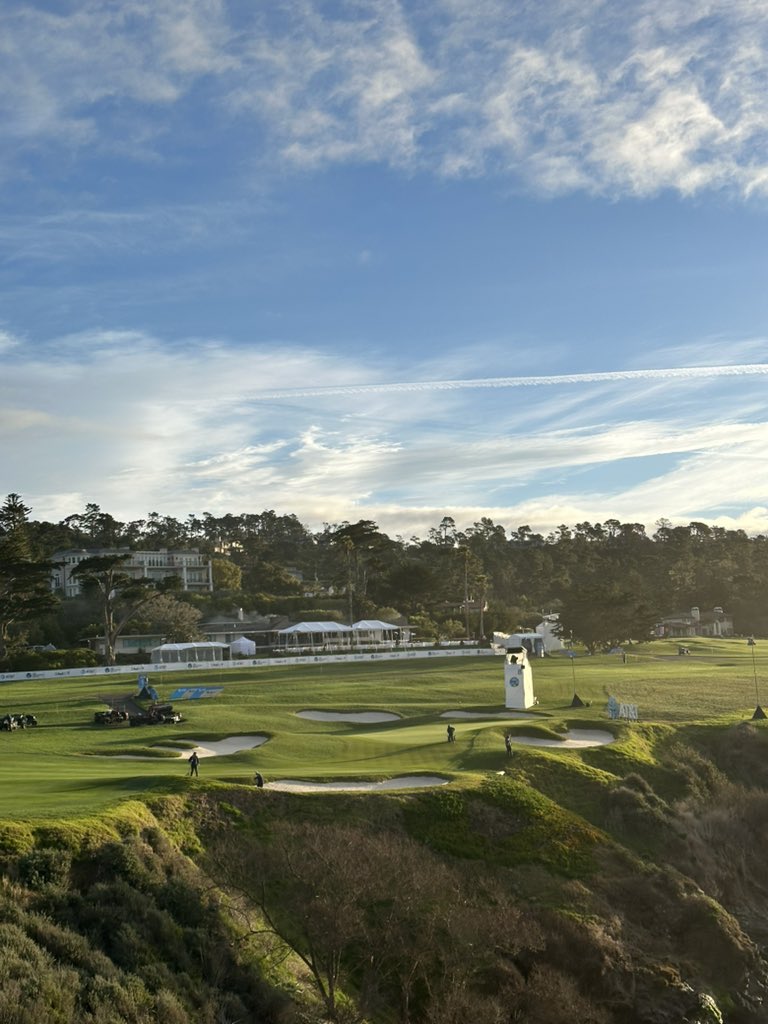President <a href="/cwcardinal42/">Chris Ward</a> and <a href="/evansafi_/">Evan Safi</a> spent a week volunteering at the 2025 AT&amp;T Pebble Beach Pro-AM! We had an amazing week at such an incredible place. It was great opportunity to network, learn, and make new friends! Looking forward to next year!