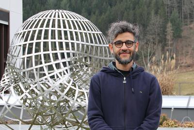 CommsAlg's tweet image. With great pleasure we announce that Prof. Cristian Vay from Universidad Nacional de Córdoba (Argentina) is joining our board. He brings his expertise in both Hopf and Nichols algebras. Prof. Vay, welcome to our Editorial Board!