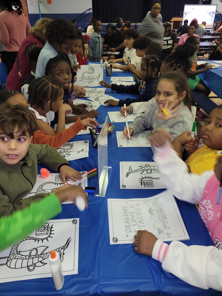 CrestviewES's tweet image. Literacy Night was a huge success! 📚✨ A special thank you to Chelsea Del Collado from Uplift Literacy for inspiring our readers and making the night unforgettable! 💙 #LiteracyNight #ReadingMatters #ThankYou #YourBestChoiceMDCPS #GoMustangs