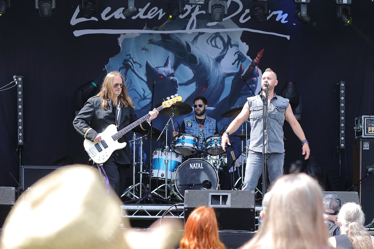 leaderofdown's tweet photo. We are very excited to announce that we will playing a run of shows in Sweden this year, stay tuned for more announcements.

#sweden #cleopatrarecords #heavyrock #swedenrock https://t.co/nG42pxbuYY