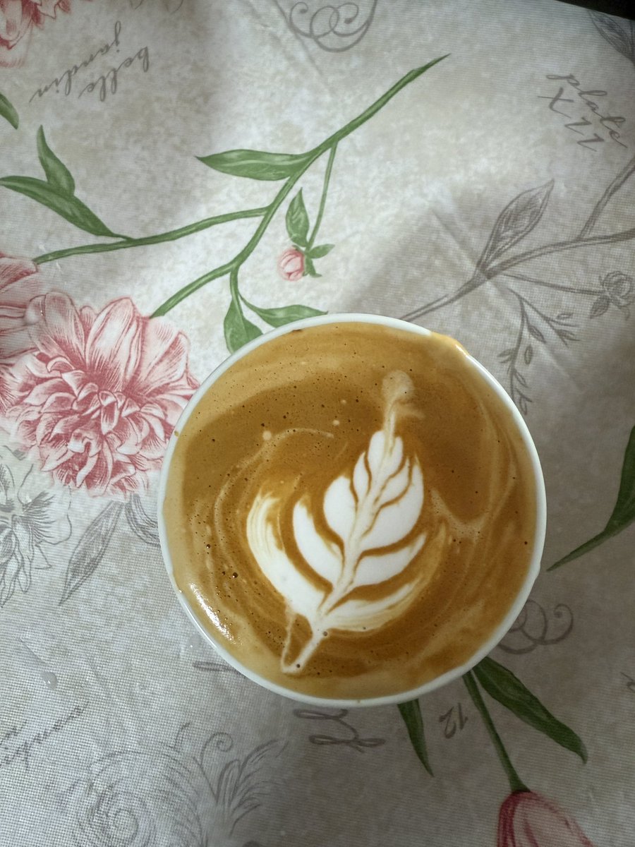 Dayfive's tweet photo. Day10 https://t.co/eupa6imKsY