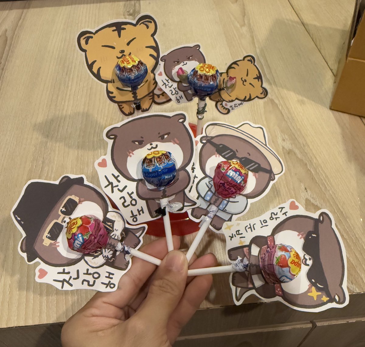 dinosaurntiger's tweet photo. 🩵🩷GIVEAWAY💖
จาก เบบี้กะรัต 2ขวบครึ่งค่ะ🥹

15-16 FEB 2025
📍ราชมัง หน้าคอนทั้ง2วันค่า

#SVT_RIGHT_HERE_IN_BANGKOK 
#SEVENTEEN_RIGHT_HERE_IN_BKK
#กะรัตพระเวสสันดร https://t.co/blt52weuGQ