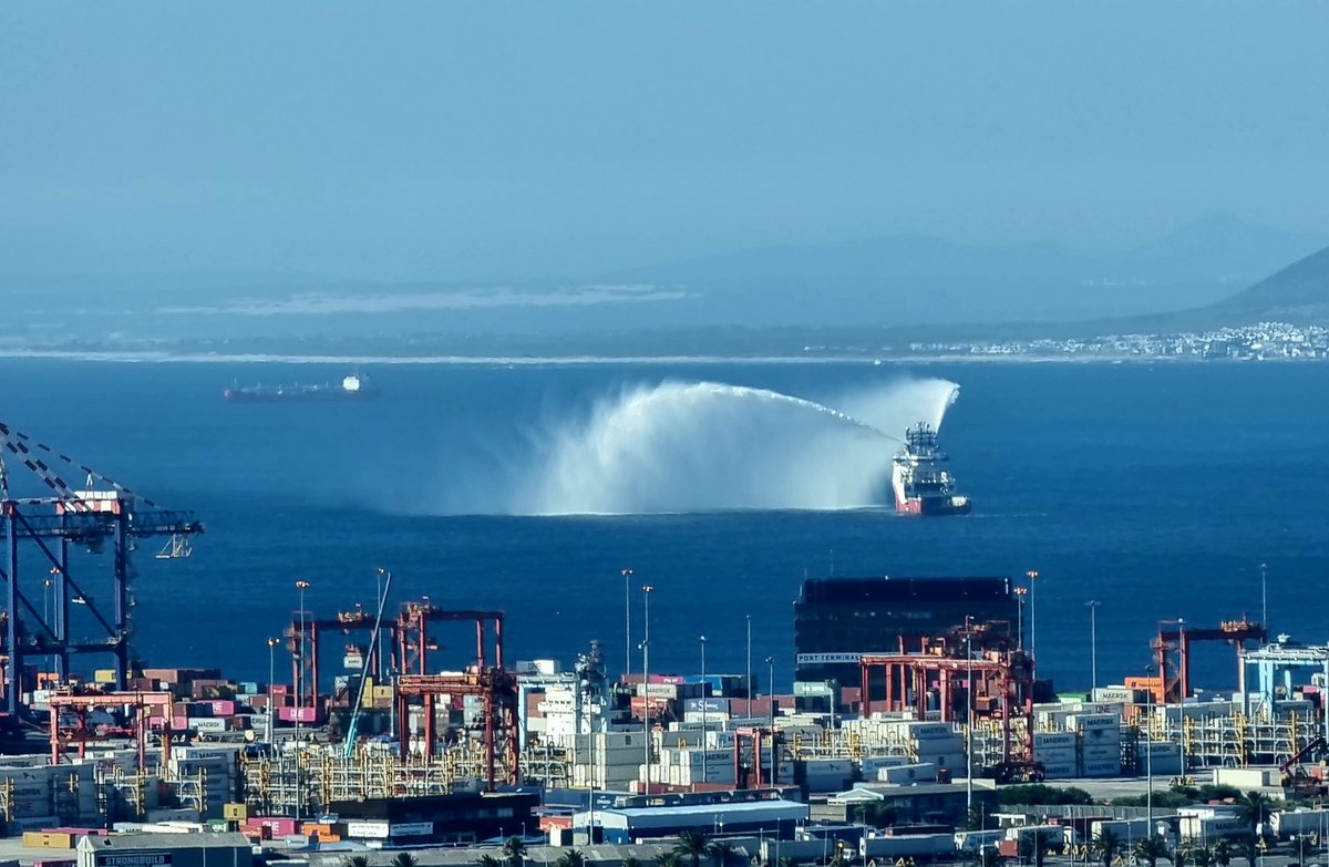 NoSurrenderRSA's tweet image. Perfect solve for a stinking hot day - sail this way, Please!