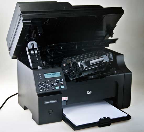 imsucopias.blogspot.com Un mantenimiento preventivo puede alargar la vida de tu impresora láser HP.  ¡Evita costosas reparaciones! Contrata nuestro servicio de mantenimiento y asegura un rendimiento óptimo. #MantenimientoImpresoras #HP #CuidadoDeEquipos