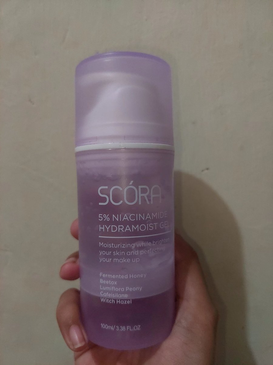 whuttttbabe's tweet photo. Moist (8/10)
Kult aku dry sensitive ya gaiss, moist scora ini ga buat kulit aku makin kemerahan, malah memudarkan https://t.co/zrZUmakpZ4