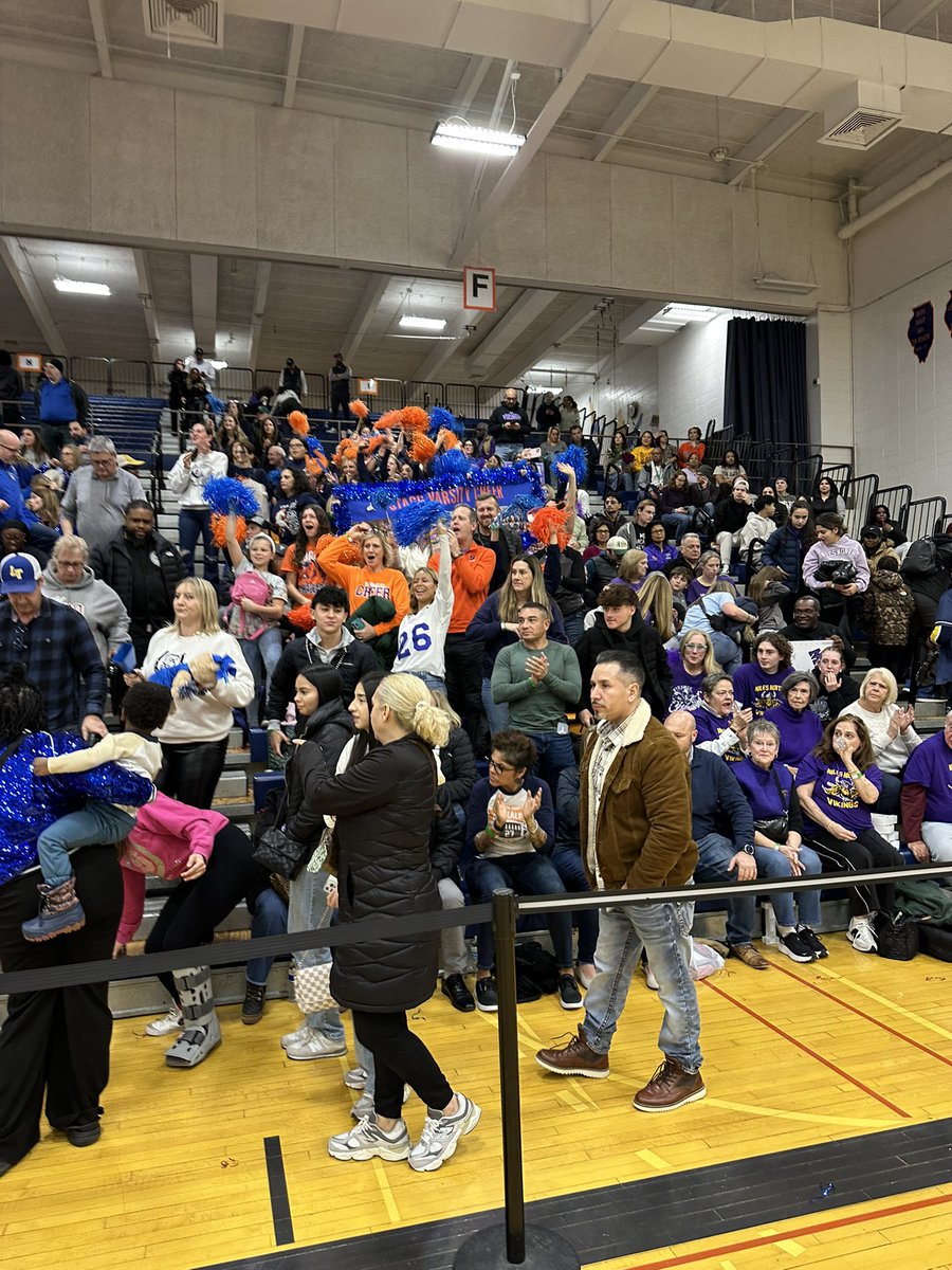 We can’t thank our parents, family, friends and jv team for really showing up for us at sectionals this past Saturday! 

The energy was unmatched! Let’s do it again, but this time down at Blono!! 🔥🔋