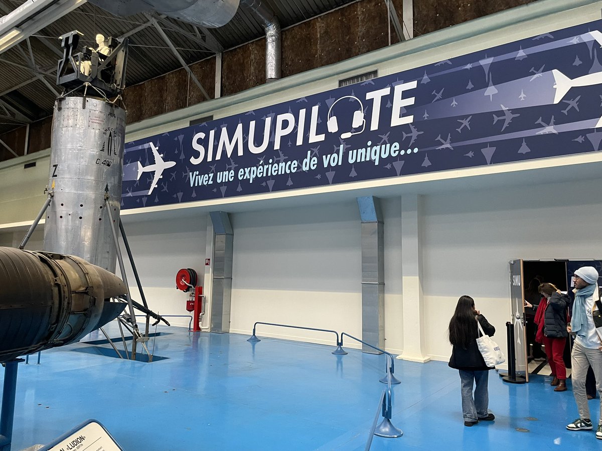 FanaAviationMag's tweet image. #Simulateur Petits et grands fanas le @MuseeAirEspace ouvre un grand espace avec des simulateurs de vol. Extra pour une initiation ! À découvrir ! #avgeeks #aviation