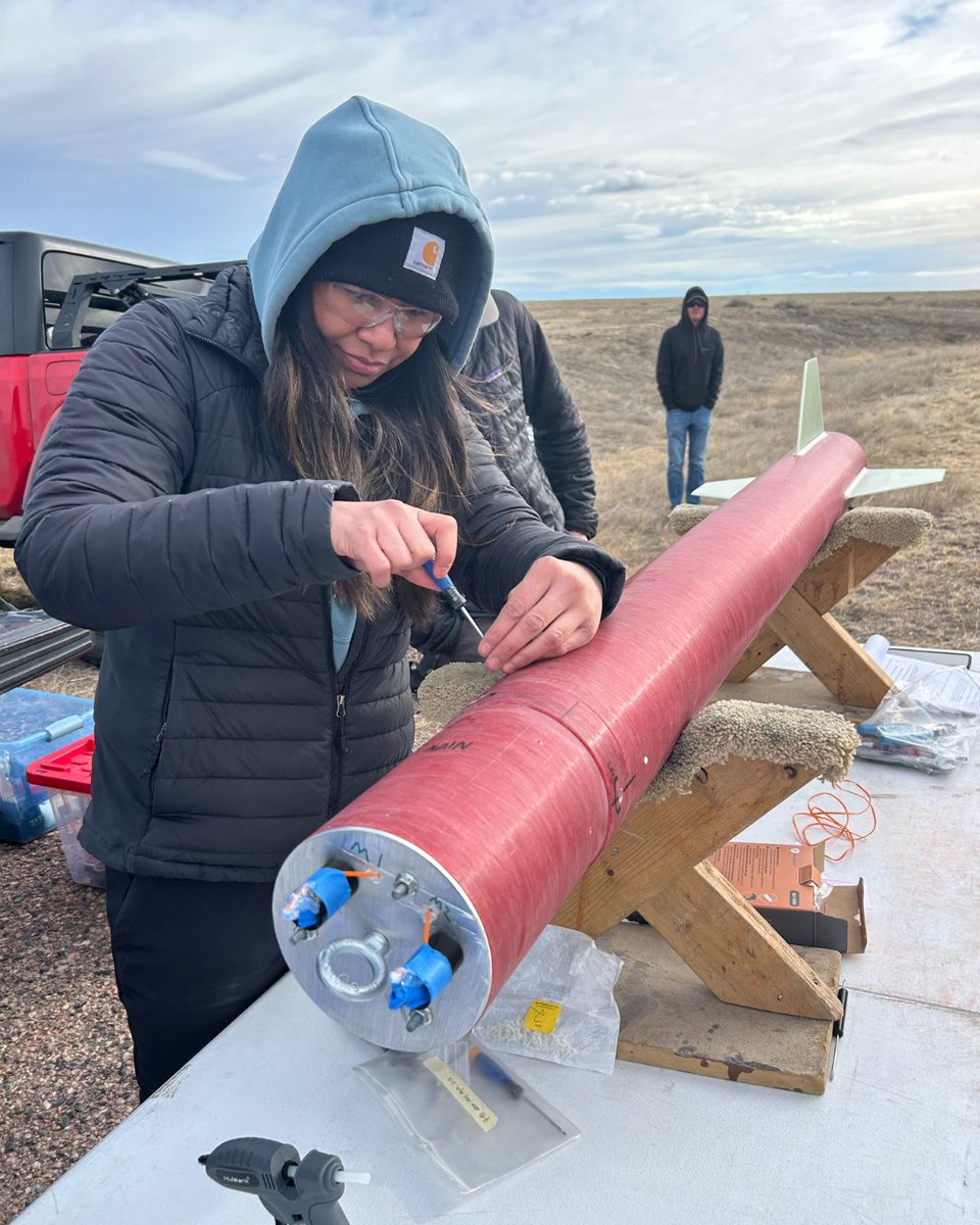 CSU_USLI's tweet image. Last Saturday, the Ram Launch Initiative team completed our first full-scale flight with a working payload on board! Our 12-foot, 60-pound rocket soared to 4,600 ft and was safely recovered, marking a huge step toward our ultimate goal. Next up: Payload Demonstration Flight!