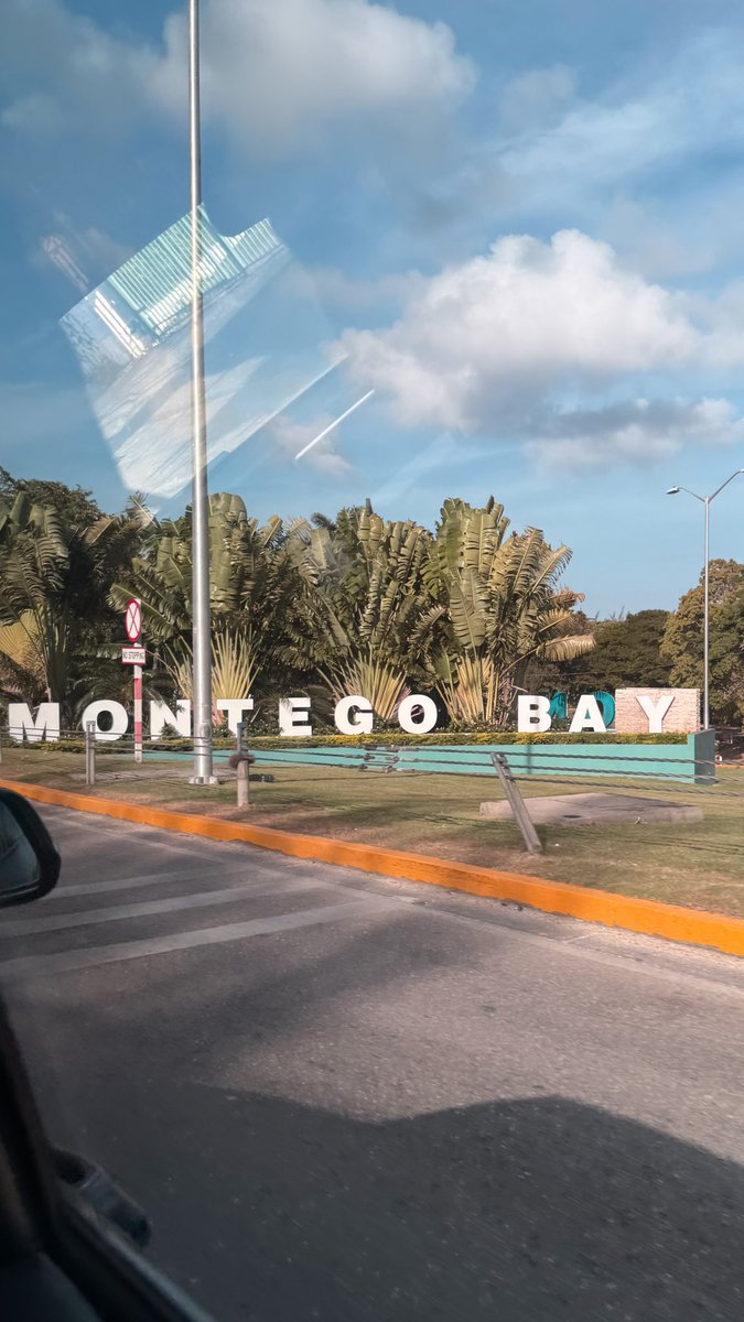 I love it here I don’t wanna leave 😒