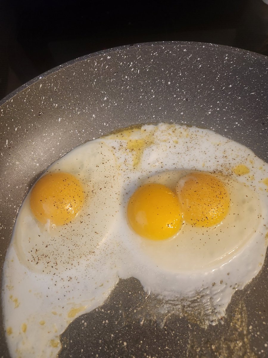 4th day of double yoke woohoo <a href="/thenine/">thenine</a>