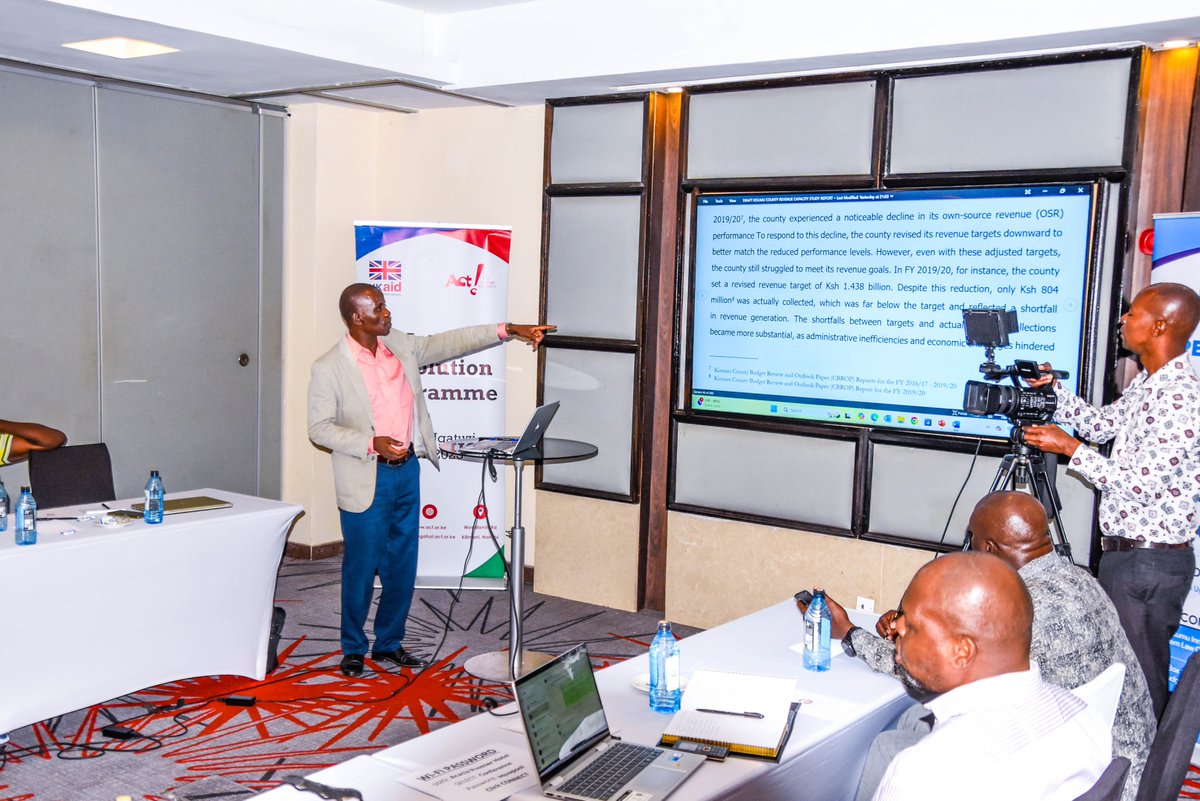 BAGS_LakeRegion's tweet photo. Findings show Kisumu has an OSR potential of Ksh 2.3B annually, with trade licensing projected at Ksh 1.083B. However, revenue collection remains below target. Over FY 2013/14 – FY 2022/23, only 45% (Ksh 10.6B) of the targeted Ksh 23.5B was collected.
#KisumuRevenue
#OSRReport https://t.co/Zs51doDTV2