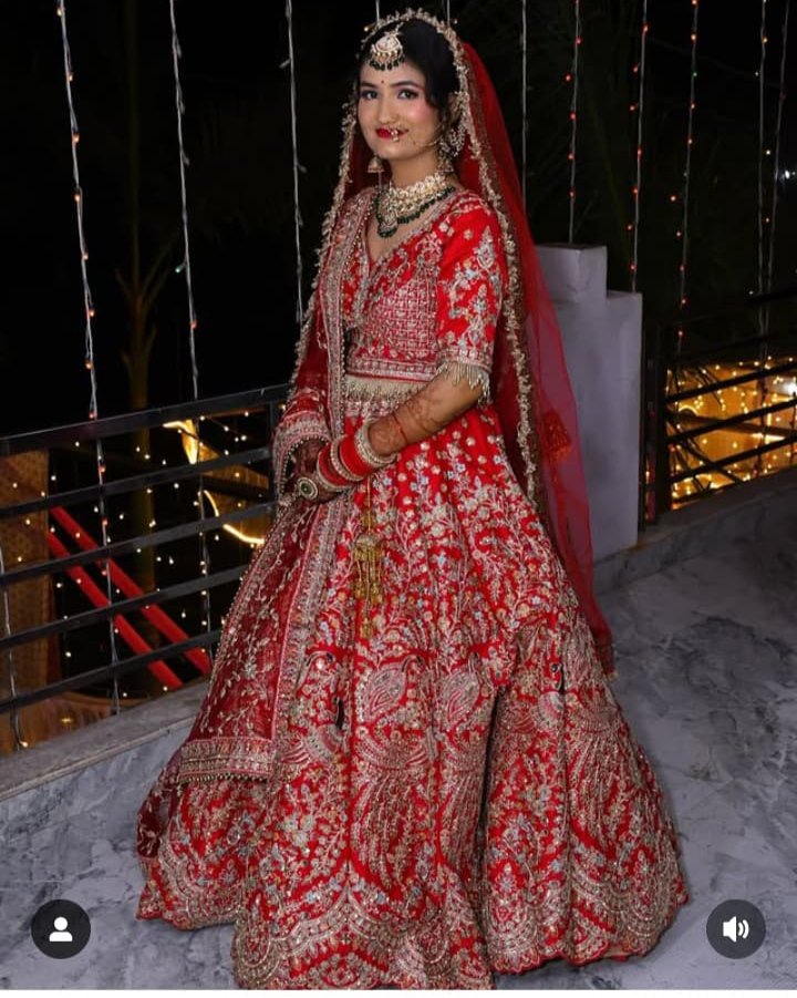 SGarima95's tweet photo. congratulation bestie😍😍❤️❤️🥰🥰 https://t.co/0MxYz3Ibla