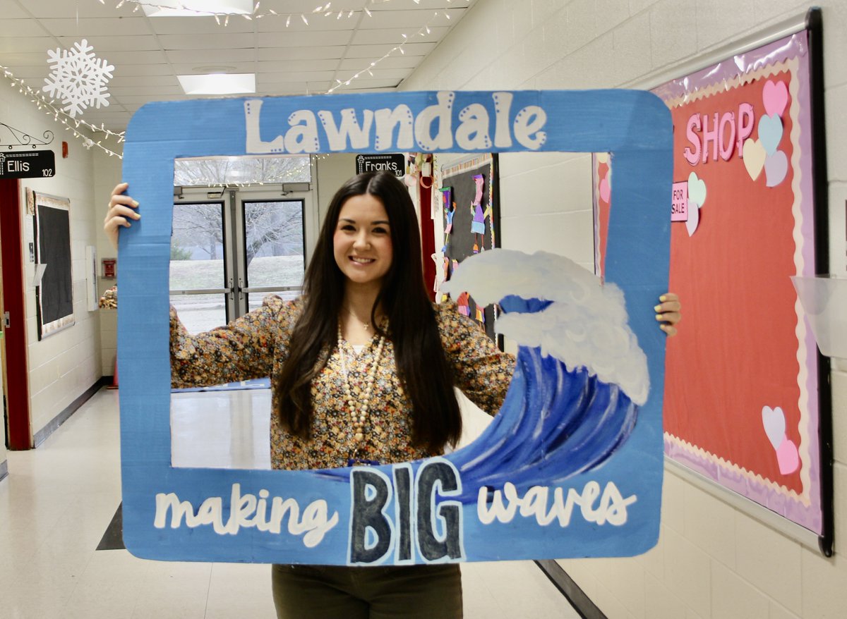 Lawndale_TPSD's tweet photo. Congratulations Ms. Breedlove and Ms. Harrison for being our Perfect Attendance drawing winners for January.πππ #tpsd #MakingBigWaves https://t.co/VpWA8sCT3i