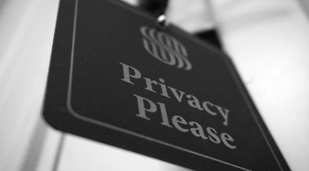 CLASSICA (@classicaproject) on Twitter photo 📚 🎁Knowledge Unwrapped: Privacy of Personal Data in the Generative AI Data Lifecycle
<a href="/MND_Law/">Mindy Nunez Duffourc</a>
<a href="/gerke_sara/">Sara Gerke</a> &
@maasuniversity
Concerns about the reliability, ethics, and potential harm of #GenAI are growing.
Read about it👇 classicaproject.eu/2025/02/knowle…
#HorizonEU
<a href="/EU_HaDEA/">HaDEA</a> 🇪🇺 📚 🎁Knowledge Unwrapped: Privacy of Personal Data in the Generative AI Data Lifecycle
<a href="/MND_Law/">Mindy Nunez Duffourc</a>
<a href="/gerke_sara/">Sara Gerke</a> &
@maasuniversity
Concerns about the reliability, ethics, and potential harm of #GenAI are growing.
Read about it👇 classicaproject.eu/2025/02/knowle…
#HorizonEU
<a href="/EU_HaDEA/">HaDEA</a> 🇪🇺